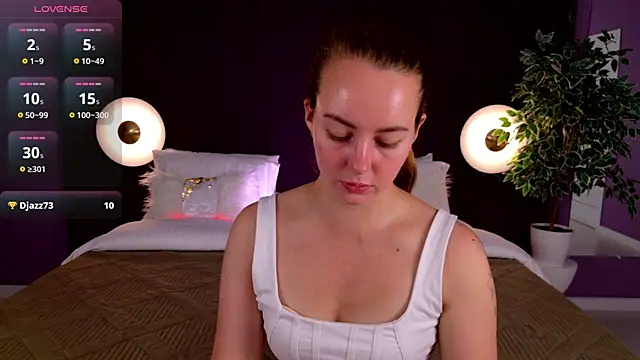 JaniceCollins online show from July 11, 2026, 1:41 am