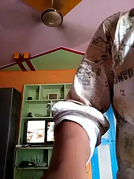 bigcock thick online show from September 24, 2025, 2:15 am