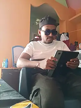 bigcock thick online show from October 10, 2025, 6:34 am