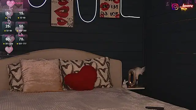 Eseensia online show from November 22, 2025, 2:32 am