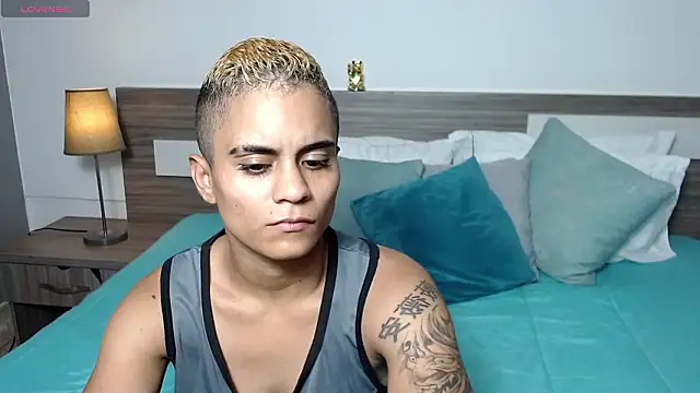 Liiamthompson online show from January 31, 2026, 7:12 pm