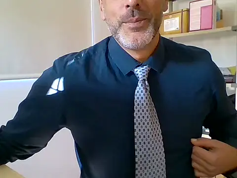 66MA69 online show from September 25, 2025, 8:40 am