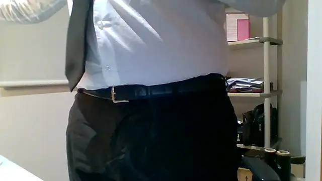 66MA69 online show from November 9, 2025, 5:28 am