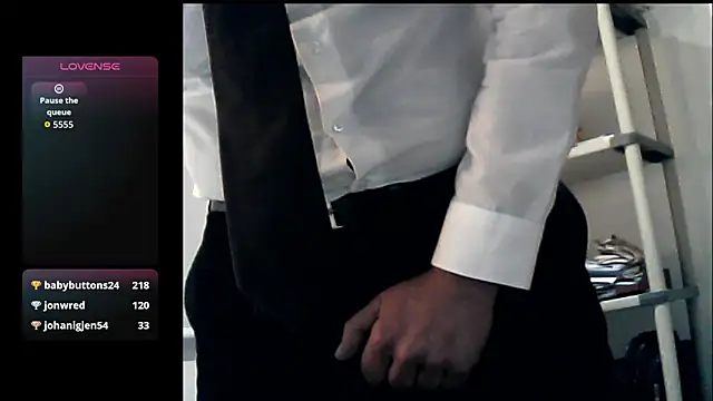 66MA69 online show from April 7, 2026, 5:46 pm