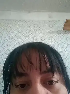 alexandraluv online show from September 22, 2025, 4:42 pm