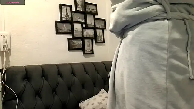 Snapshot of MirandaLatinaLovely chatting on February 18, 2026, 4:36 pm MirandaLatinaLovely online show from February 18, 2026, 4:36 pm