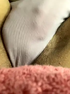 UnshavenPussyLoversonly online show from December 2, 2025, 8:04 pm