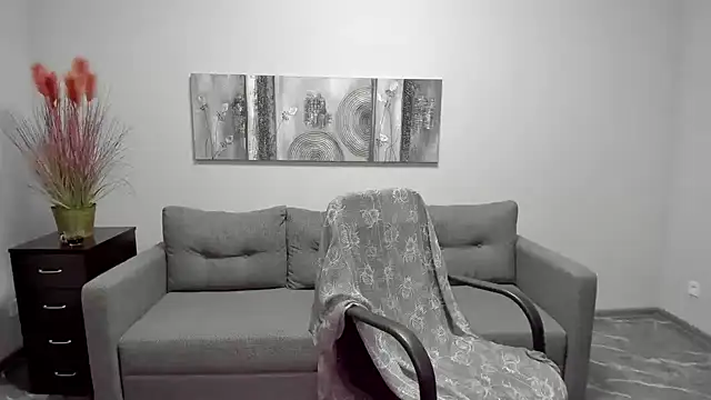 Mira Whites online show from February 21, 2025, 6:51 am