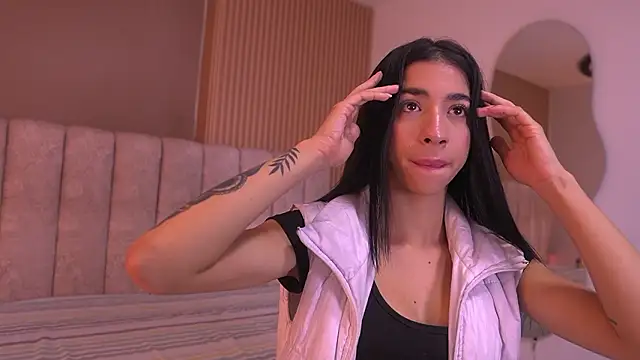 Snapshot of sara_lopee1 chatting on February 8, 2026, 11:57 am sara lopee1 online show from February 8, 2026, 11:57 am