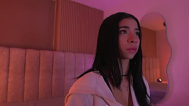 Snapshot of sara_lopee1 chatting on February 18, 2026, 11:50 am sara lopee1 online show from February 18, 2026, 11:50 am