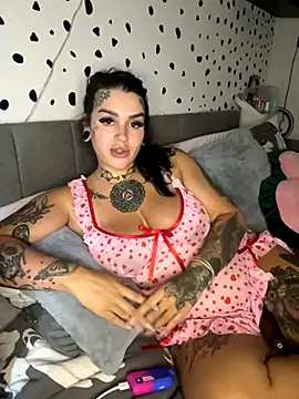 tempzzz12 online show from September 9, 2025, 4:50 pm