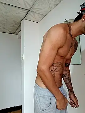 Niick01  online show from September 20, 2025, 2:51 pm