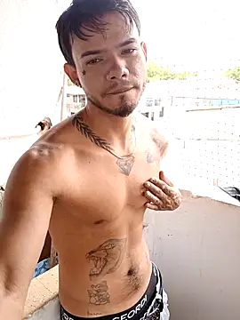 Niick01  online show from February 2, 2026, 9:35 pm