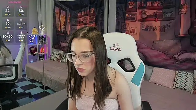 kaisajenner online show from March 7, 2025, 6:00 pm