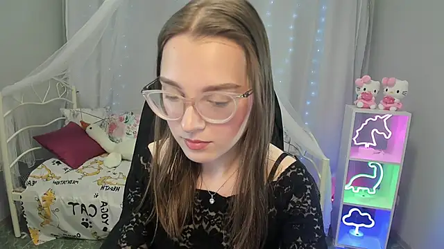 kaisajenner online show from March 13, 2025, 7:06 pm