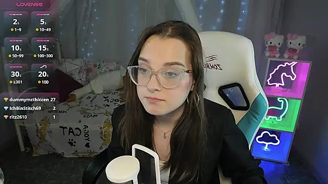 kaisajenner online show from March 18, 2025, 12:27 am