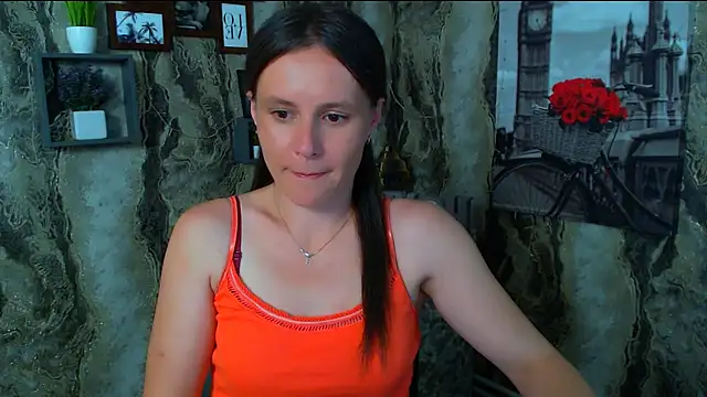 Snapshot of ValeriaHeart_ chatting on May 26, 2026, 2:24 pm ValeriaHeart online show from May 26, 2026, 2:24 pm