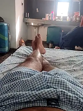 Hot funky boy online show from March 4, 2026, 9:59 am