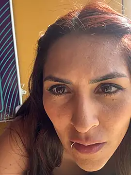 Sofiadelacruz online show from May 30, 2026, 8:06 pm