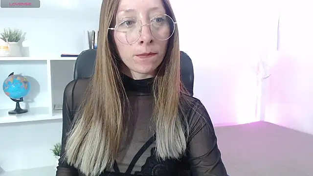 Carlin Diaz online show from February 10, 2025, 1:46 am