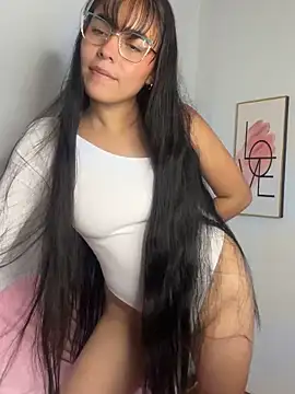 megan cl online show from February 15, 2025, 3:20 am