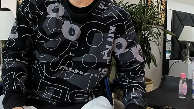 roan birkin online show from March 29, 2026, 7:25 pm