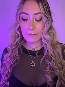 Lally Valencia   online show from March 2, 2025, 11:09 pm