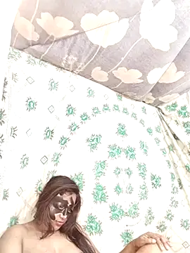 Snapshot of monekhan123 chatting on February 15, 2025, 6:55 am monekhan123 online show from February 15, 2025, 6:55 am