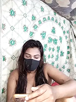 Snapshot of monekhan123 chatting on February 19, 2025, 5:27 pm monekhan123 online show from February 19, 2025, 5:27 pm