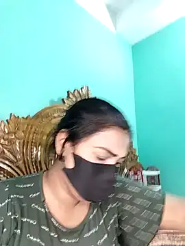 Snapshot of monekhan123 chatting on October 26, 2025, 4:13 pm monekhan123 online show from October 26, 2025, 4:13 pm