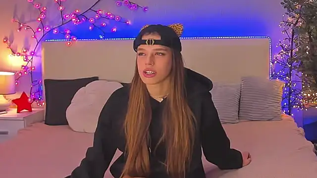 melissacrayzy online show from March 18, 2026, 6:16 am