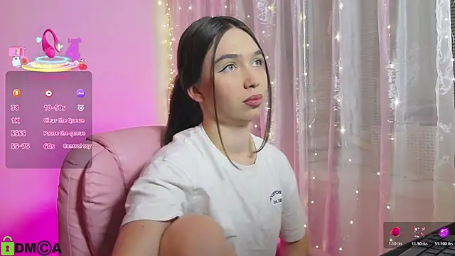 Snapshot of Arianahot777 chatting on November 3, 2025, 9:59 pm Arianahot777 online show from November 3, 2025, 9:59 pm