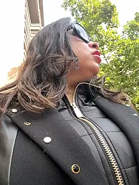 laarti online show from October 22, 2025, 9:53 am