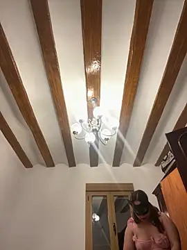 laarti online show from April 18, 2026, 8:31 pm