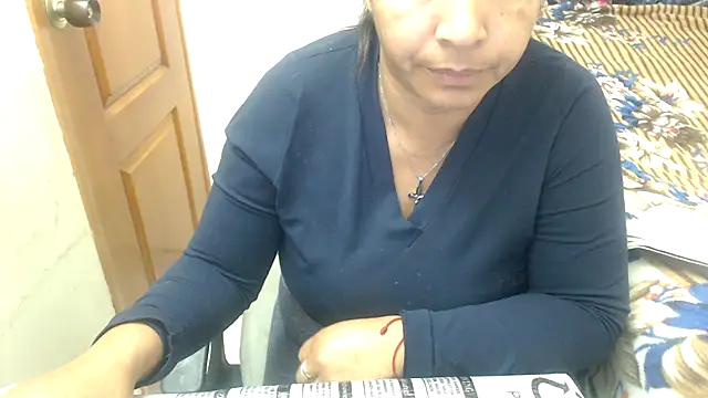 Siblleyx online show from September 26, 2025, 6:12 pm