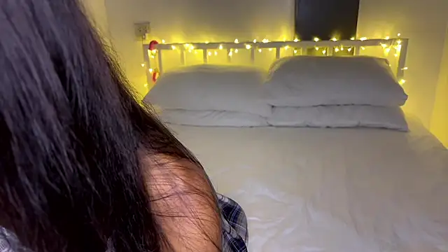 alanaexplicit69 online show from February 27, 2025, 2:32 pm