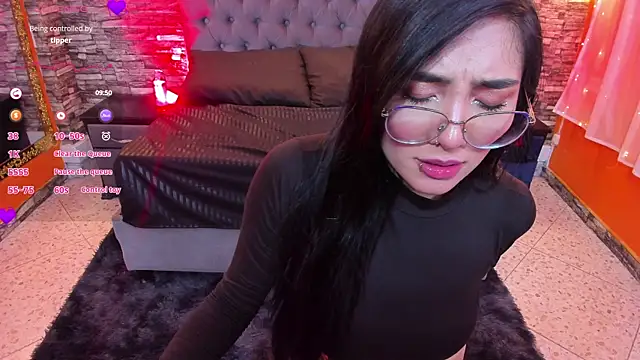Snapshot of Enyel_valmina chatting on February 26, 2025, 11:15 pm Enyel valmina online show from February 26, 2025, 11:15 pm