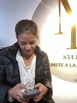 Andrea18 blonde online show from February 28, 2025, 12:54 am