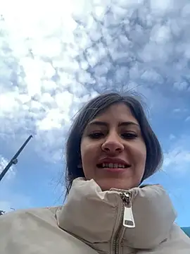 Andrea18 blonde online show from March 19, 2025, 12:01 pm