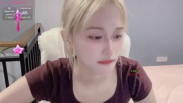 xunian71O online show from September 29, 2025, 9:30 pm