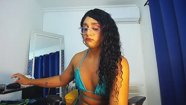 Karla Dior7 online show from March 5, 2025, 11:49 am