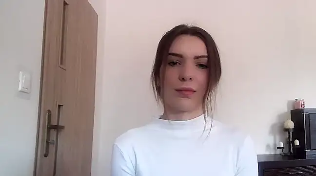 aurora lust online show from March 18, 2025, 10:57 am