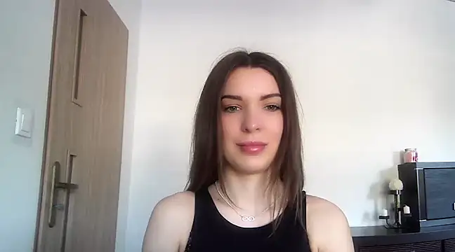 aurora lust online show from March 19, 2025, 7:40 am