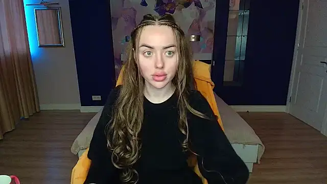 MissisCaty online show from April 20, 2026, 4:04 am