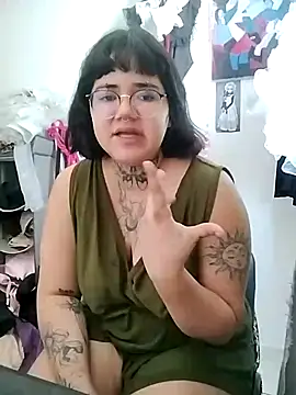 xomimuka online show from March 22, 2025, 9:53 pm