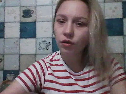 Anna wey online show from December 3, 2025, 7:01 pm