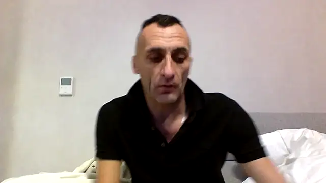 ANGELSANTAMARIA- online show from November 30, 2025, 12:03 am