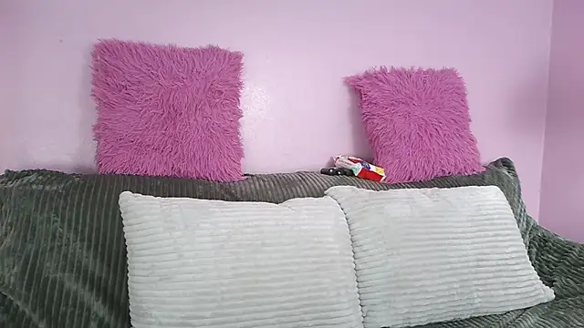 Hiyakasudere online show from December 17, 2025, 12:33 pm