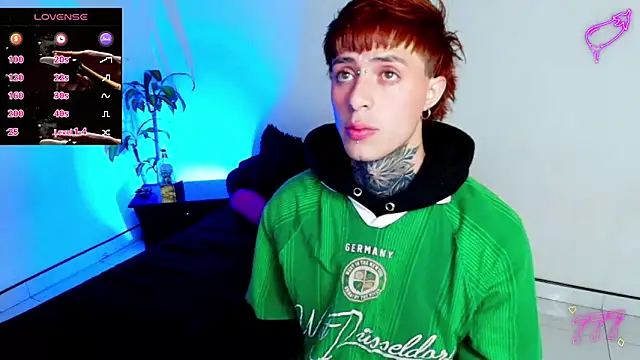 Snapshot of 7_Saturno_7 chatting on June 12, 2026, 5:01 pm 7 Saturno 7 online show from June 12, 2026, 5:01 pm