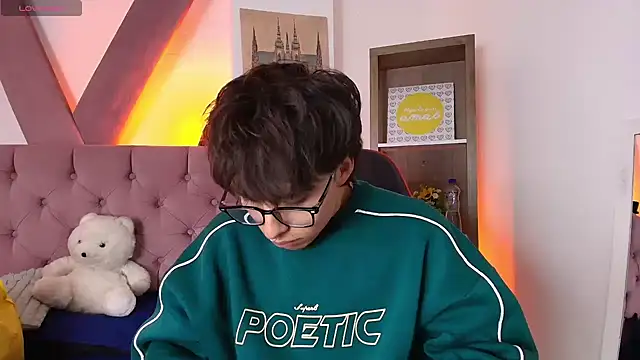 PepperTwink online show from March 17, 2026, 3:59 pm